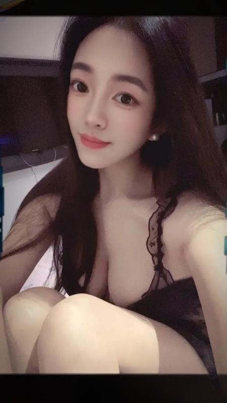 二刷小巧型气质骚姐姐